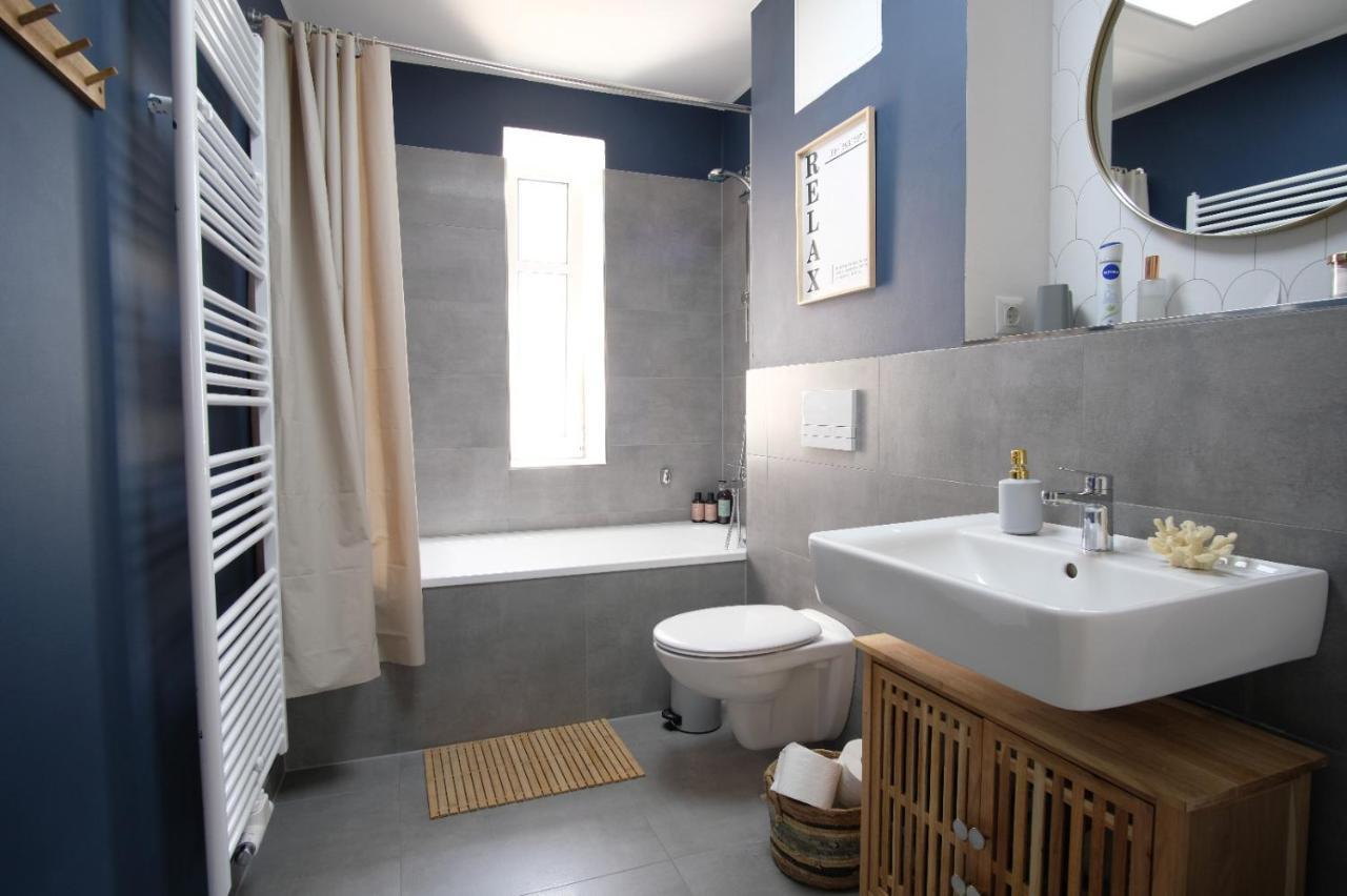 4-Room Luxury Apartment - Close To Central Station, Free Parking, Kitchen Leipzig Bagian luar foto