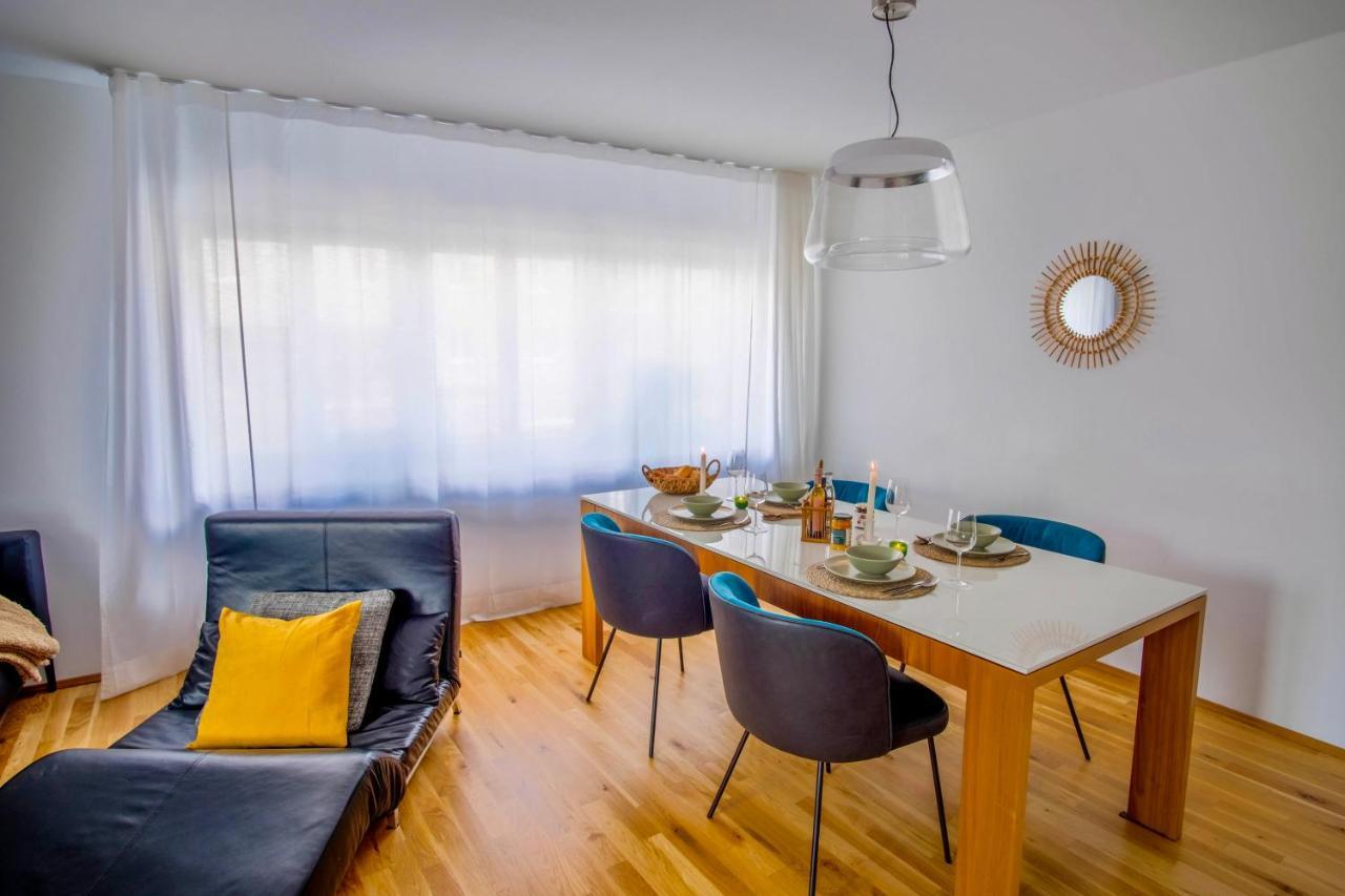 4-Room Luxury Apartment - Close To Central Station, Free Parking, Kitchen Leipzig Bagian luar foto